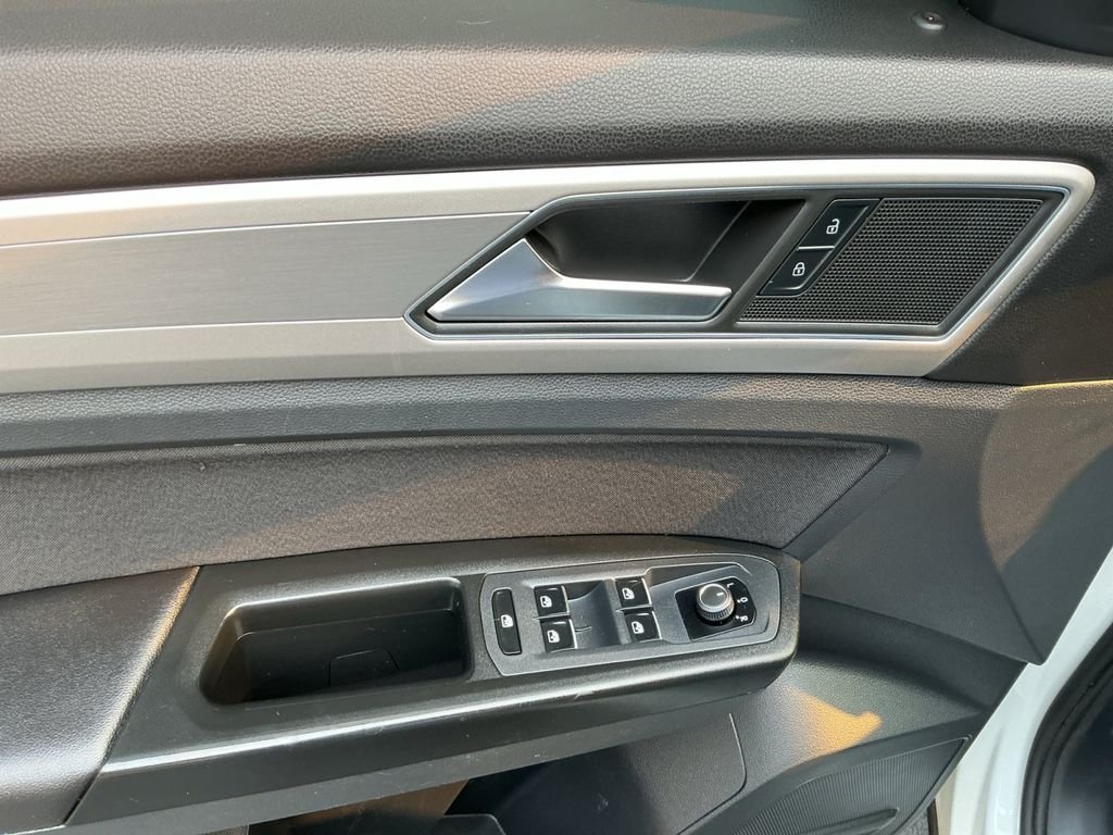 Used 2018 White Volkswagen 2.0T S image 10