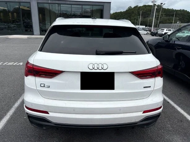 Used 2022 Ibis White Audi Premium image 7