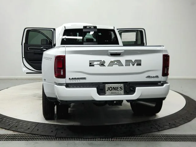 New 2026 Bright White Clear-Coat Exterior Paint RAM Laramie image 15
