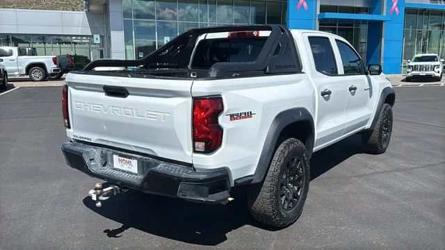 2024 Chevrolet Colorado Trail Boss - Photo 3