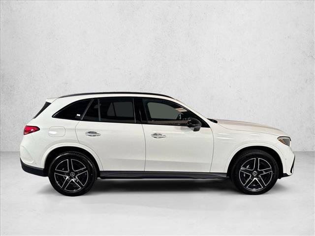 New 2026 Polar White Mercedes-Benz GLC 300 image 33