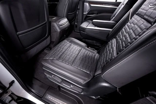 Used 2026 White Cadillac Platinum Sport image 26