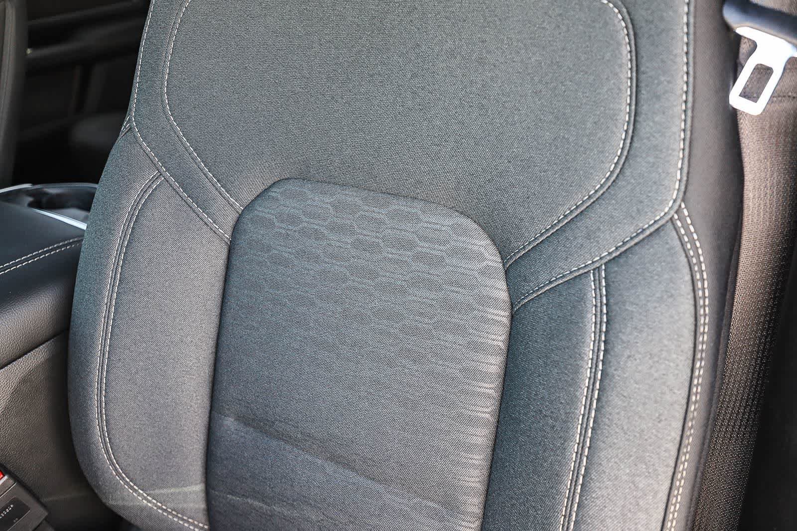 New 2026 Granite Crystal Metallic Clear-Coat Exterior Paint RAM Big Horn image 25