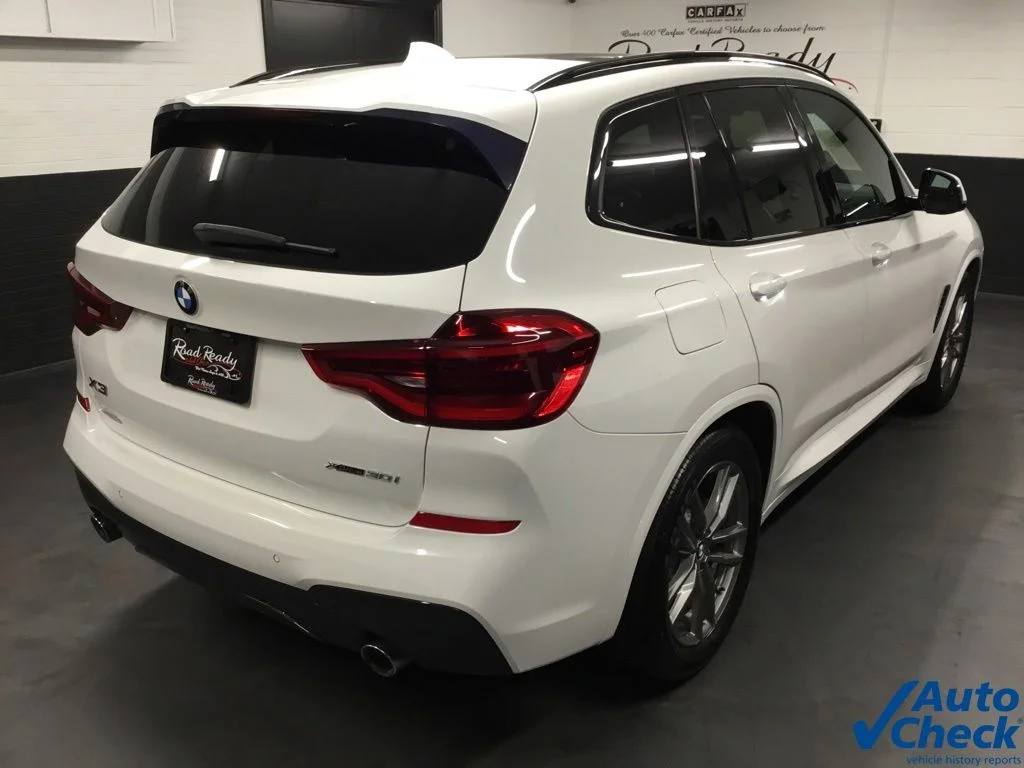 Used 2020 White BMW xDrive30i image 11