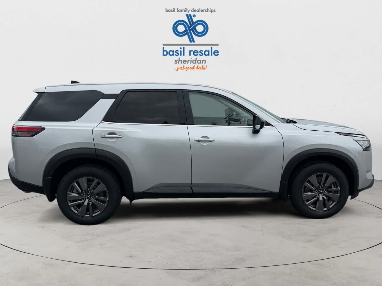 Used 2024 Brilliant Silver Metallic Nissan S image 8
