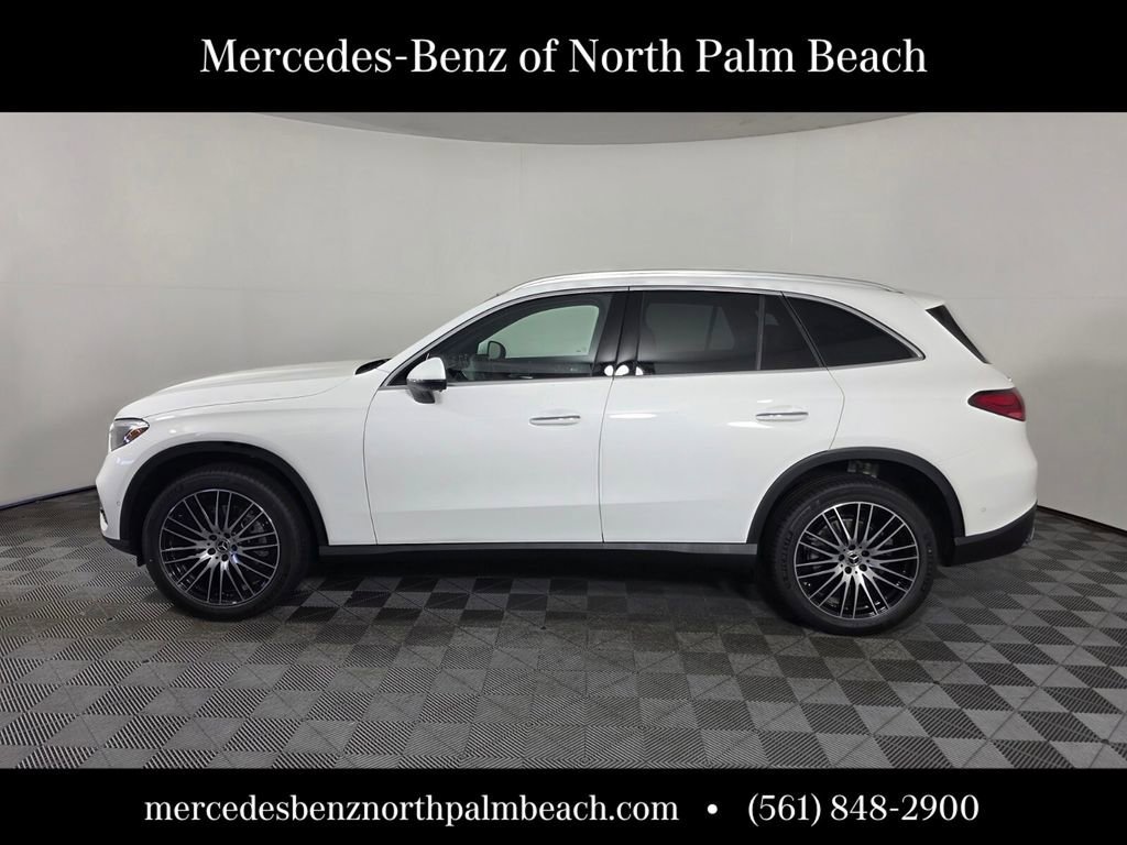 New 2026 Polar White Mercedes-Benz GLC 300 image 29
