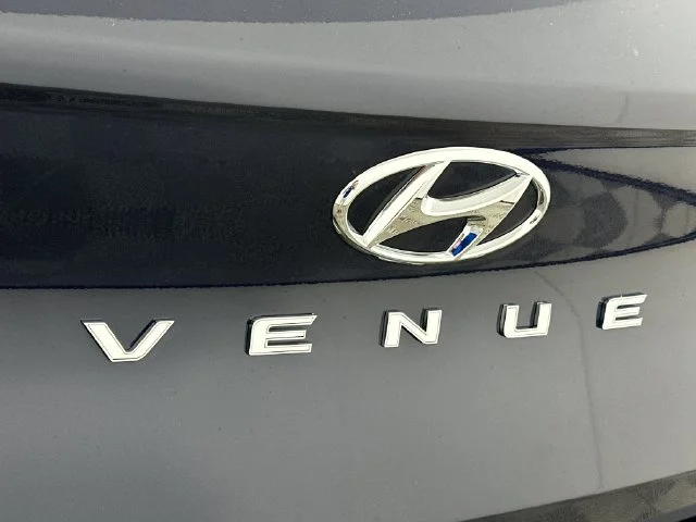 New 2026 Hyundai VENUE SEL