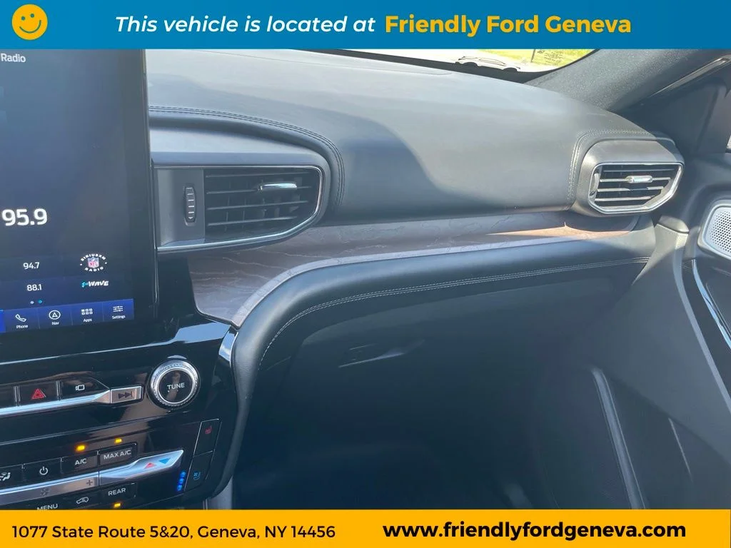 Used 2023 Gray Metallic Ford Platinum image 23