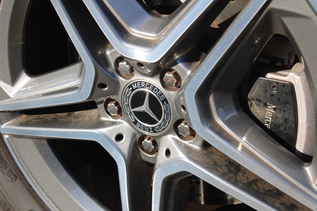 Certified Used 2025 White Mercedes-Benz GLE 450 image 11
