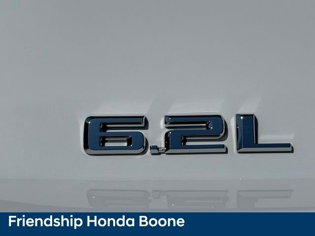 Used 2025 White Chevrolet RST image 13