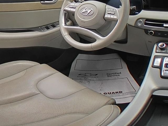 Used 2023 Black Hyundai Limited image 38