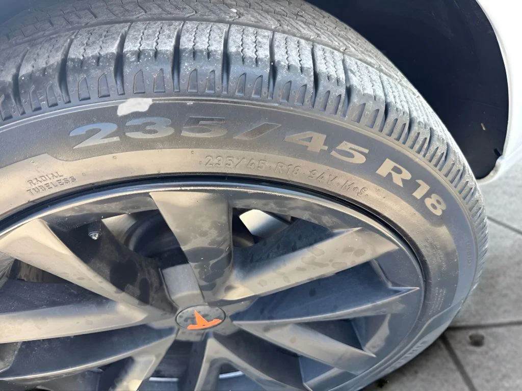 Used 2019 White Tesla Long Range image 34