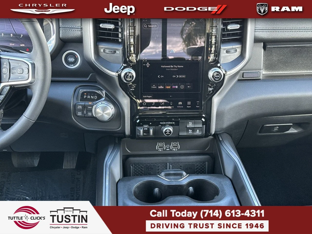 New 2027 Diamond Black Crystal Pearl-Coat Exterior Paint RAM Laramie image 19