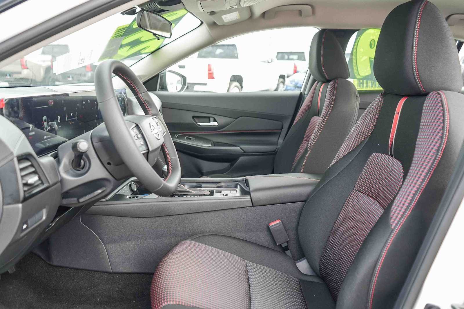New 2027 Atlantic Gray Metallic / Super Black Two-tone Nissan SR image 19