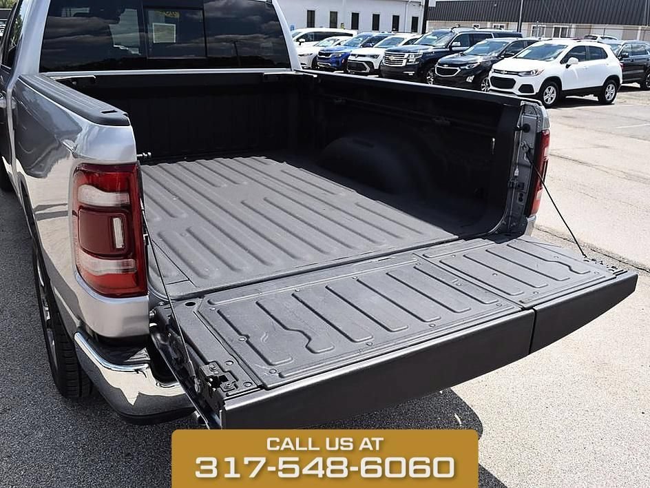 Used 2023 Billet Silver Met Ram Laramie image 22