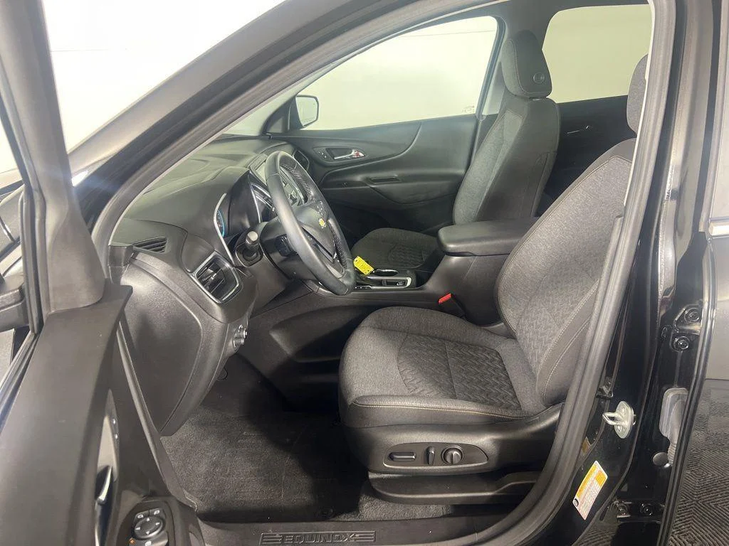 Used 2023 Black Metallic Chevrolet LT image 18