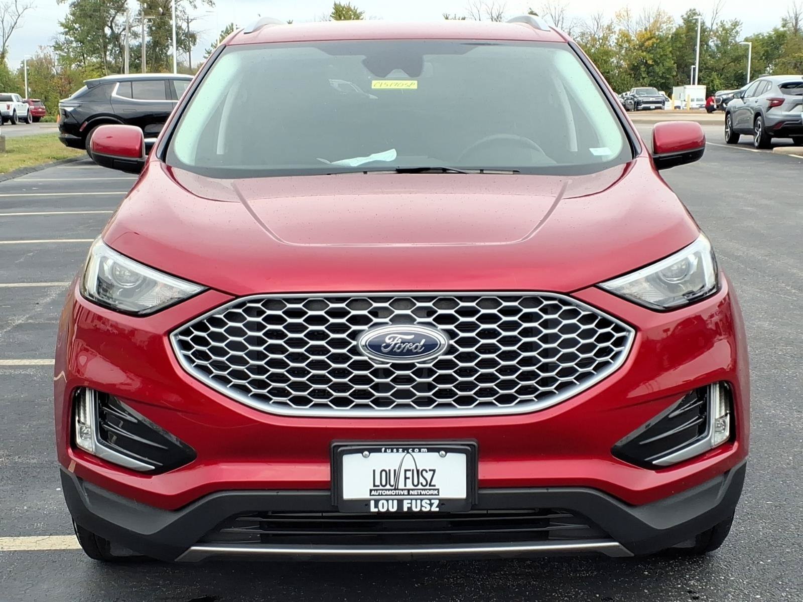 Used 2023  Ford SEL image 32