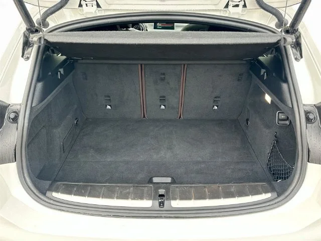 Used 2019 Alpine White BMW sDrive28i image 26