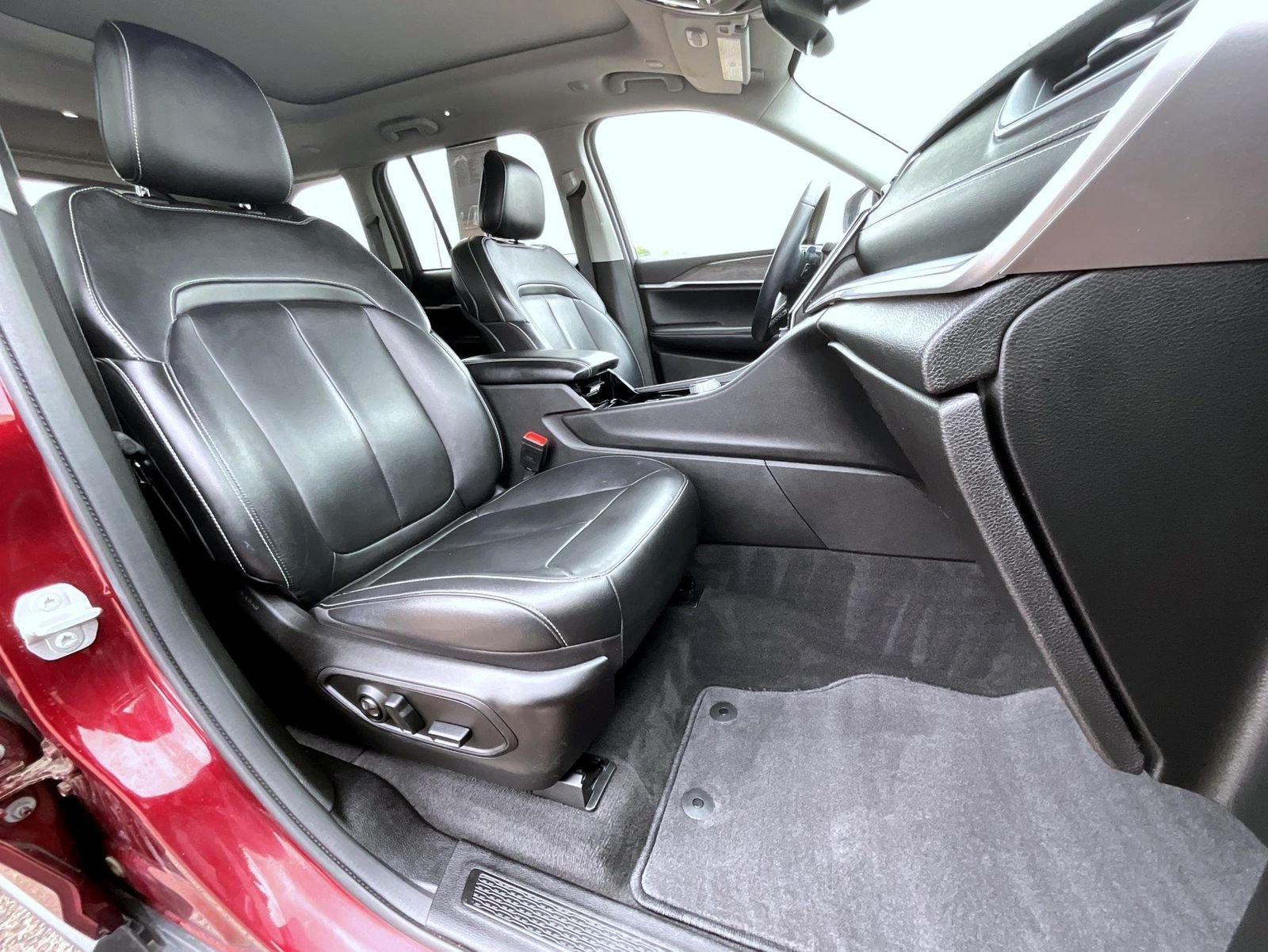 2022 Jeep Grand Cherokee Limited - Photo 16