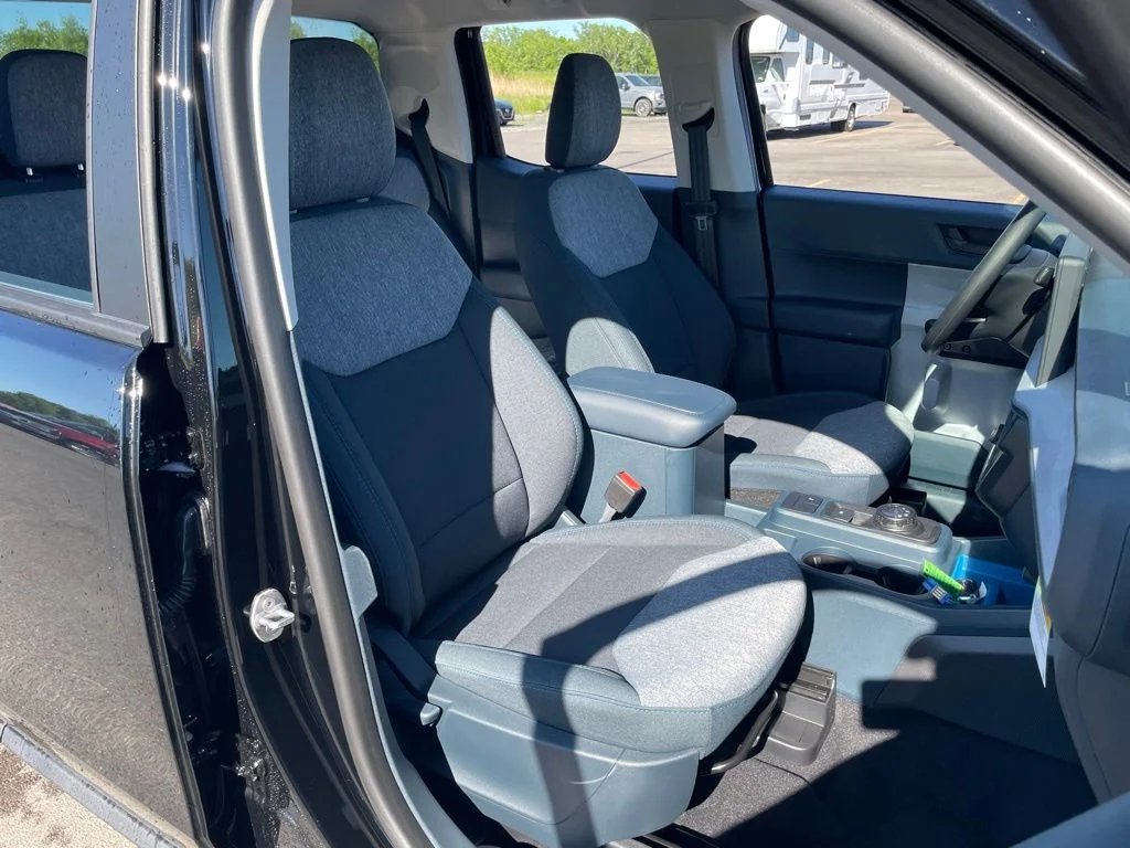 New 2026 Shadow Black Ford XLT image 16