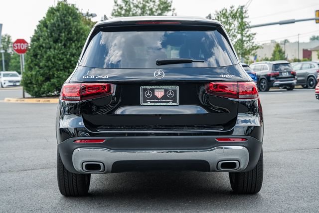 Used 2023 Night Black Mercedes-Benz GLB 250 image 6