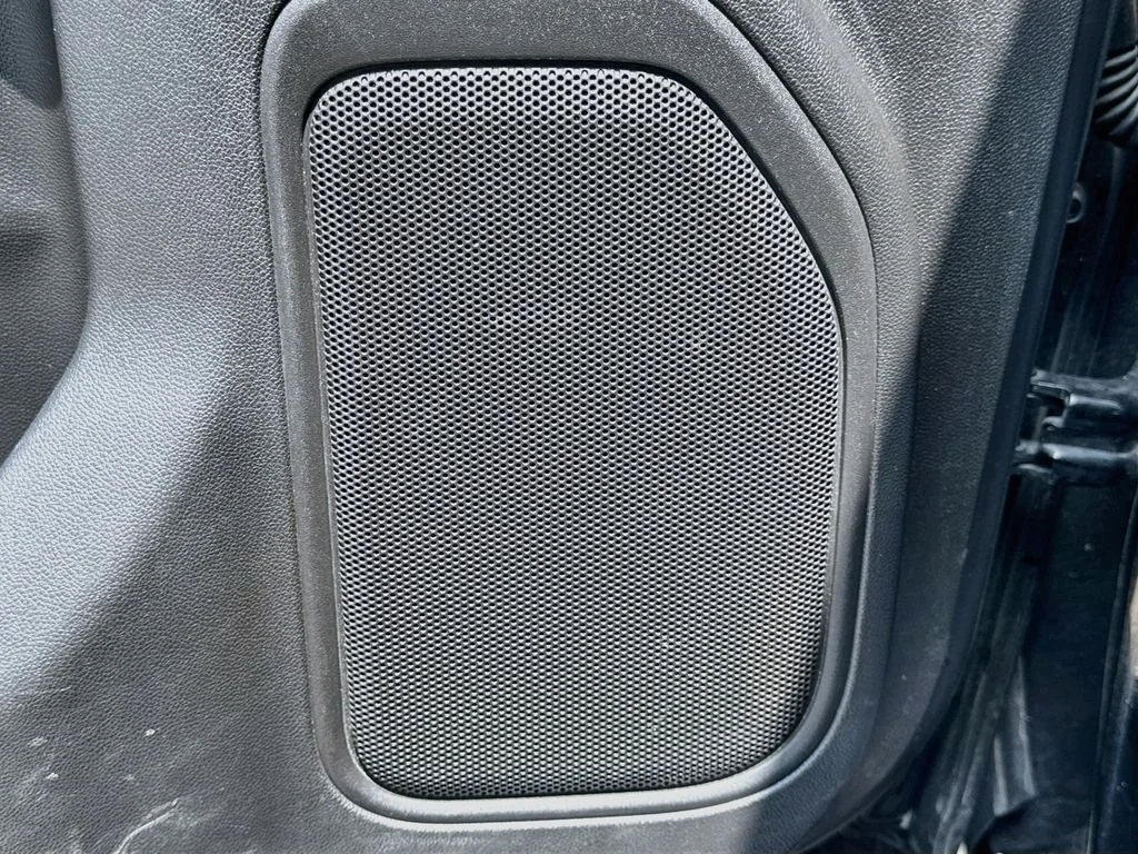 Used 2020 Black Chevrolet LT image 21