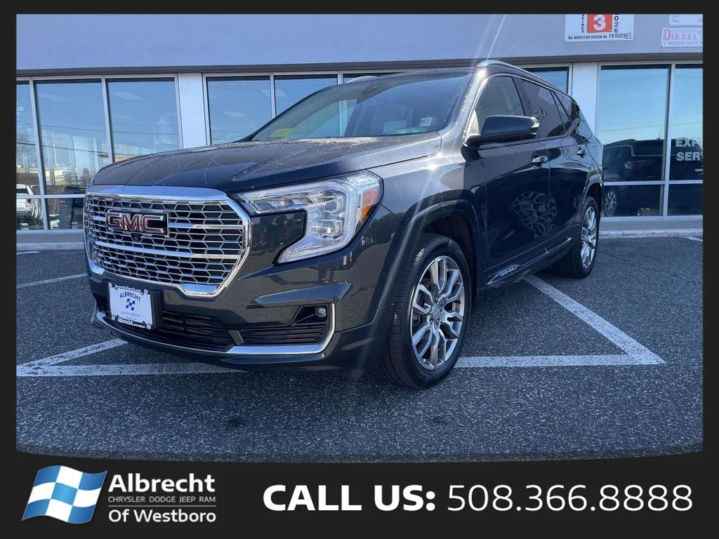 2022 GMC Terrain Denali AWD's photo