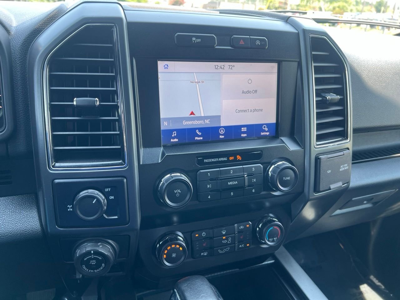 Used 2019 Blue Ford XLT image 32