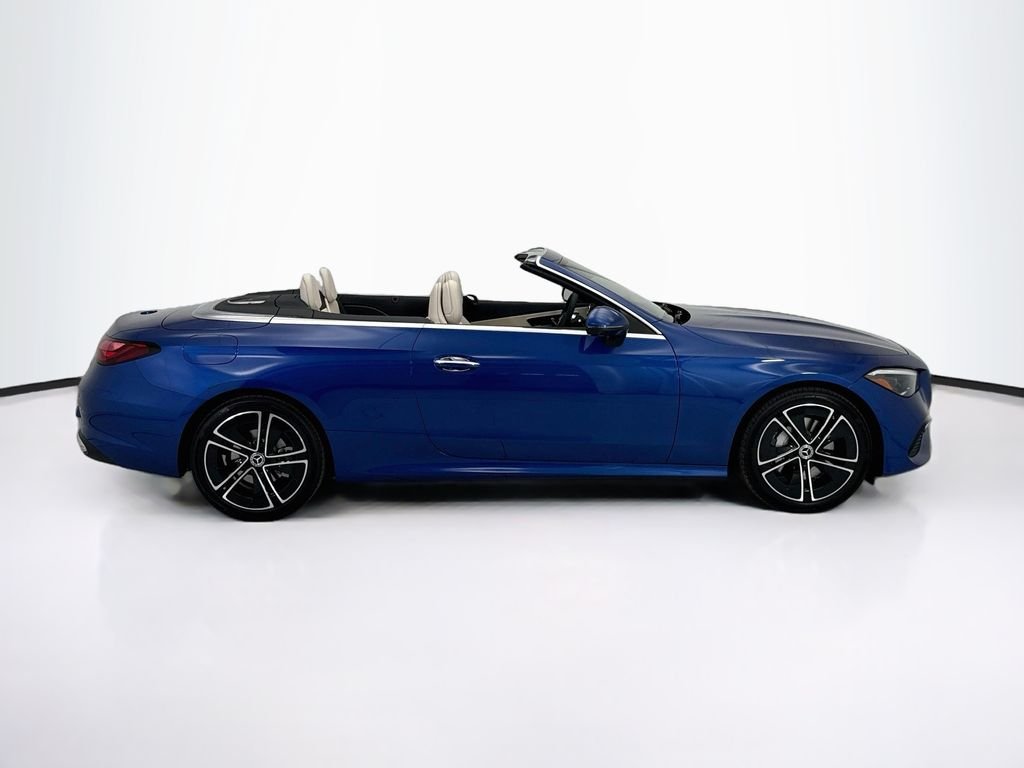 New 2027 Starling Blue Metallic Mercedes-Benz CLE 300 image 4