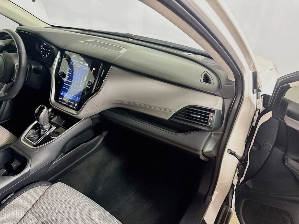 Used 2022 Crystal White Pearl Subaru Premium image 27