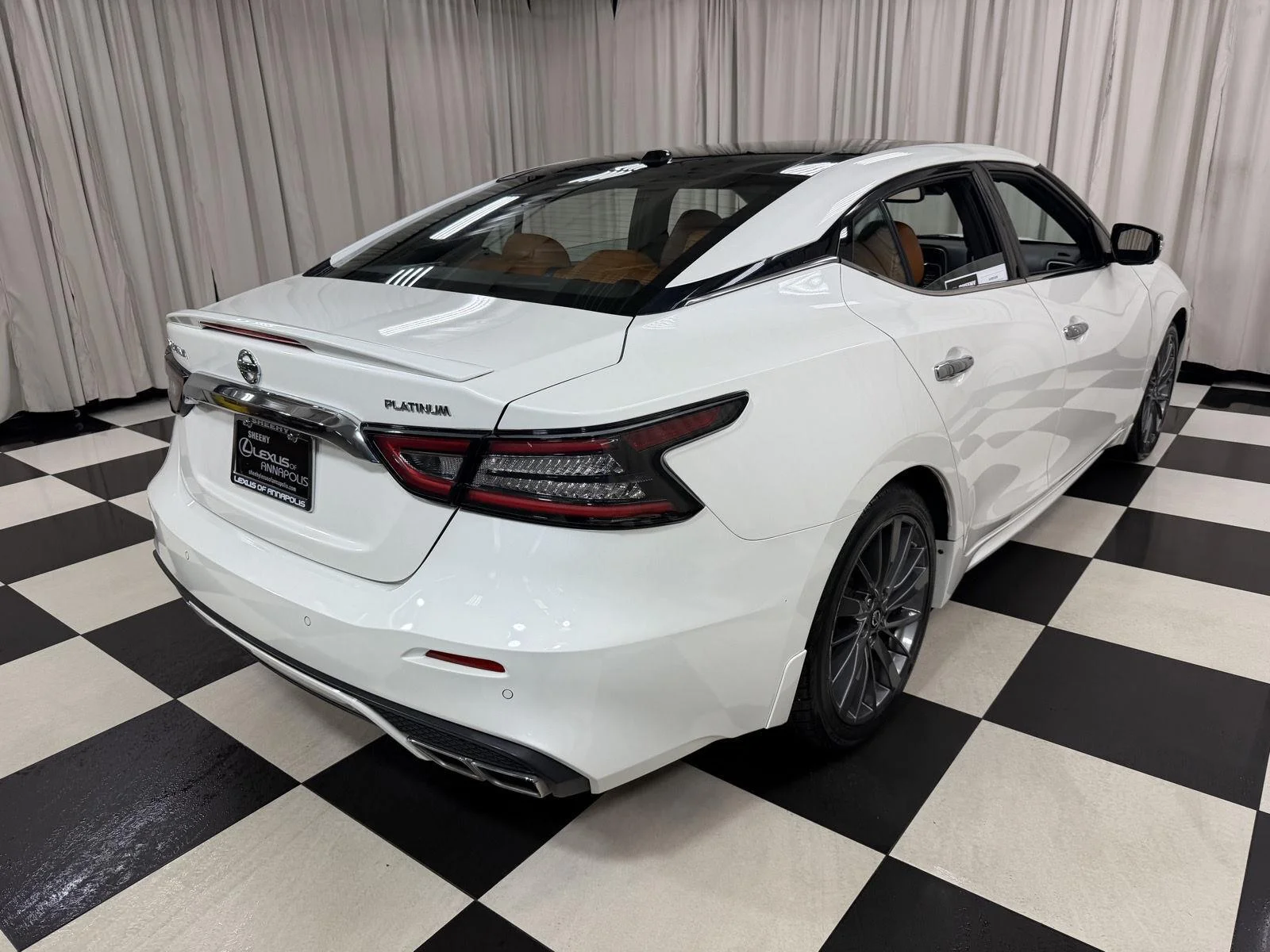 Used 2019 Pearl White Tricoat Nissan Platinum image 7