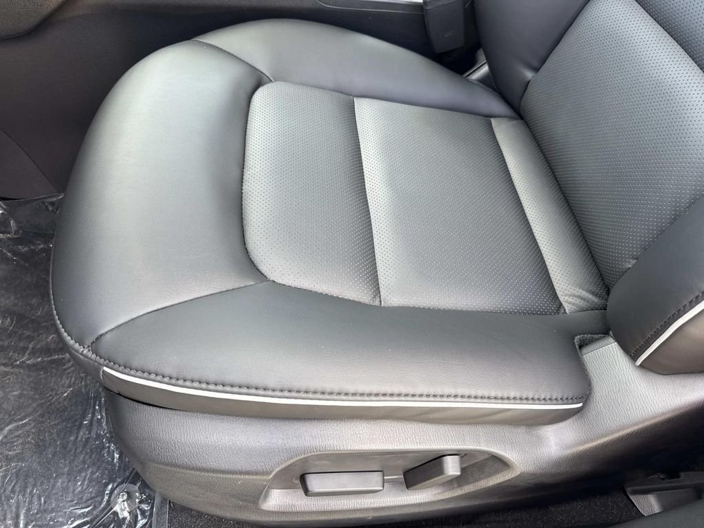 2025 Mazda CX-5 S Select Package - Photo 28