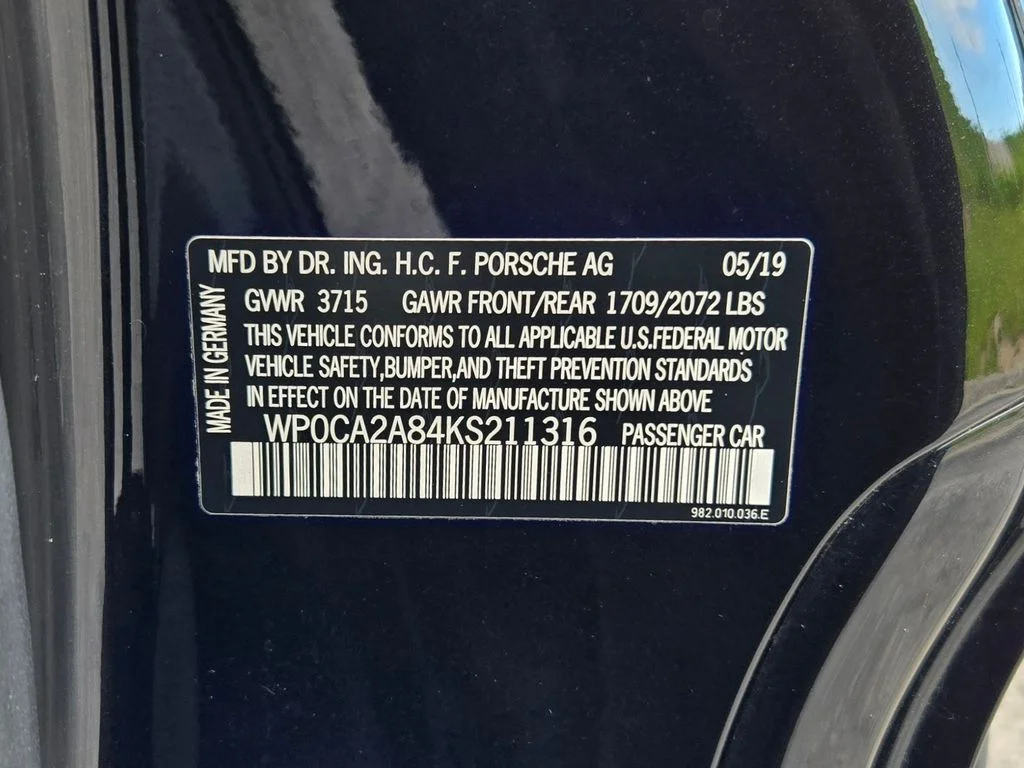 Used 2019 Black Porsche Base image 25