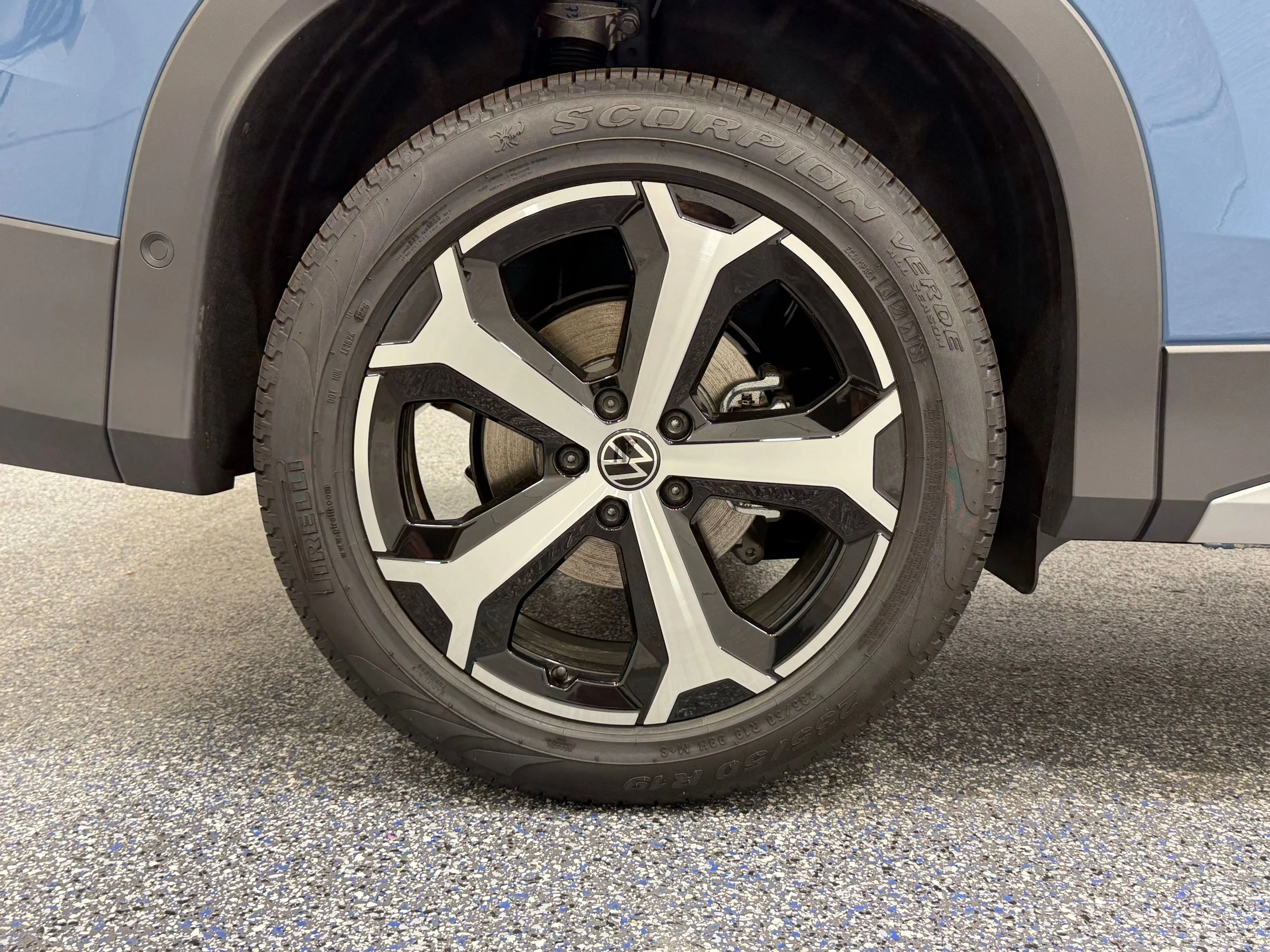 New 2026 Blue Volkswagen SE image 13