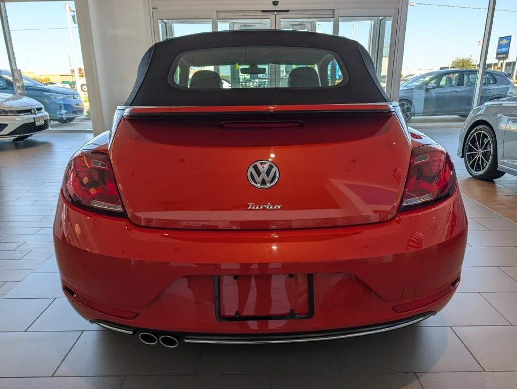 Used 2019 Orange Volkswagen 2.0T SE image 4