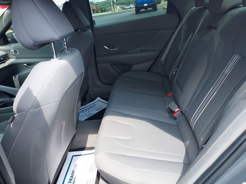 Used 2024 Gray Hyundai SEL image 14