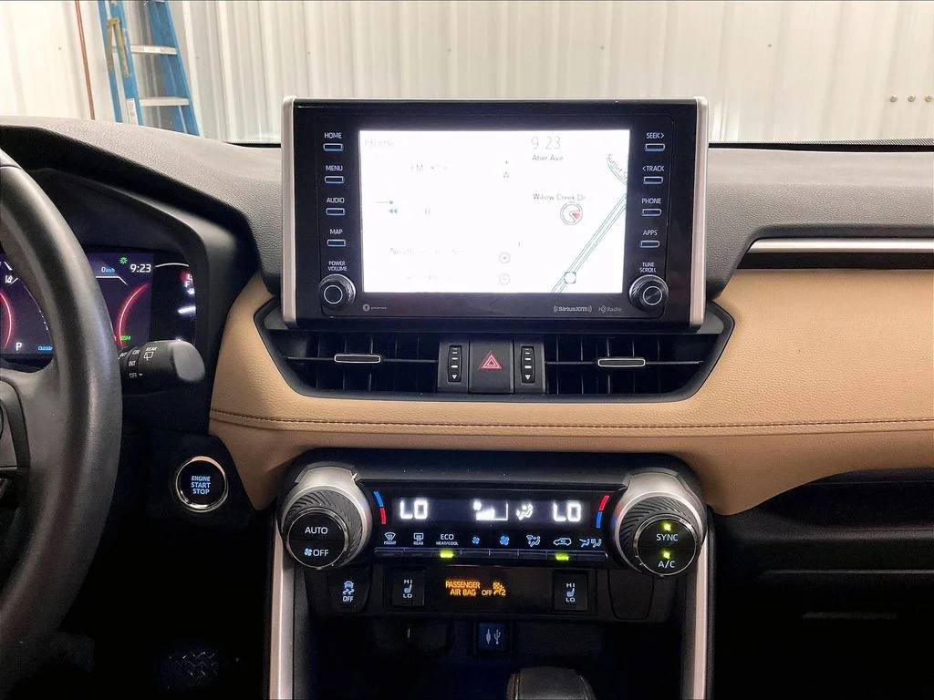 Used 2019 Red Toyota Limited image 35