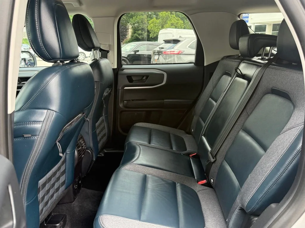 Used 2023 Silver Ford Outer Banks image 26