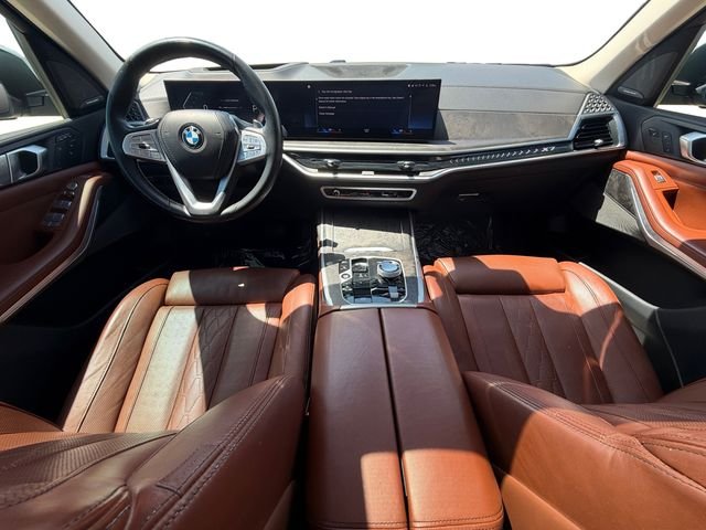 Used 2023 White BMW xDrive40i image 12