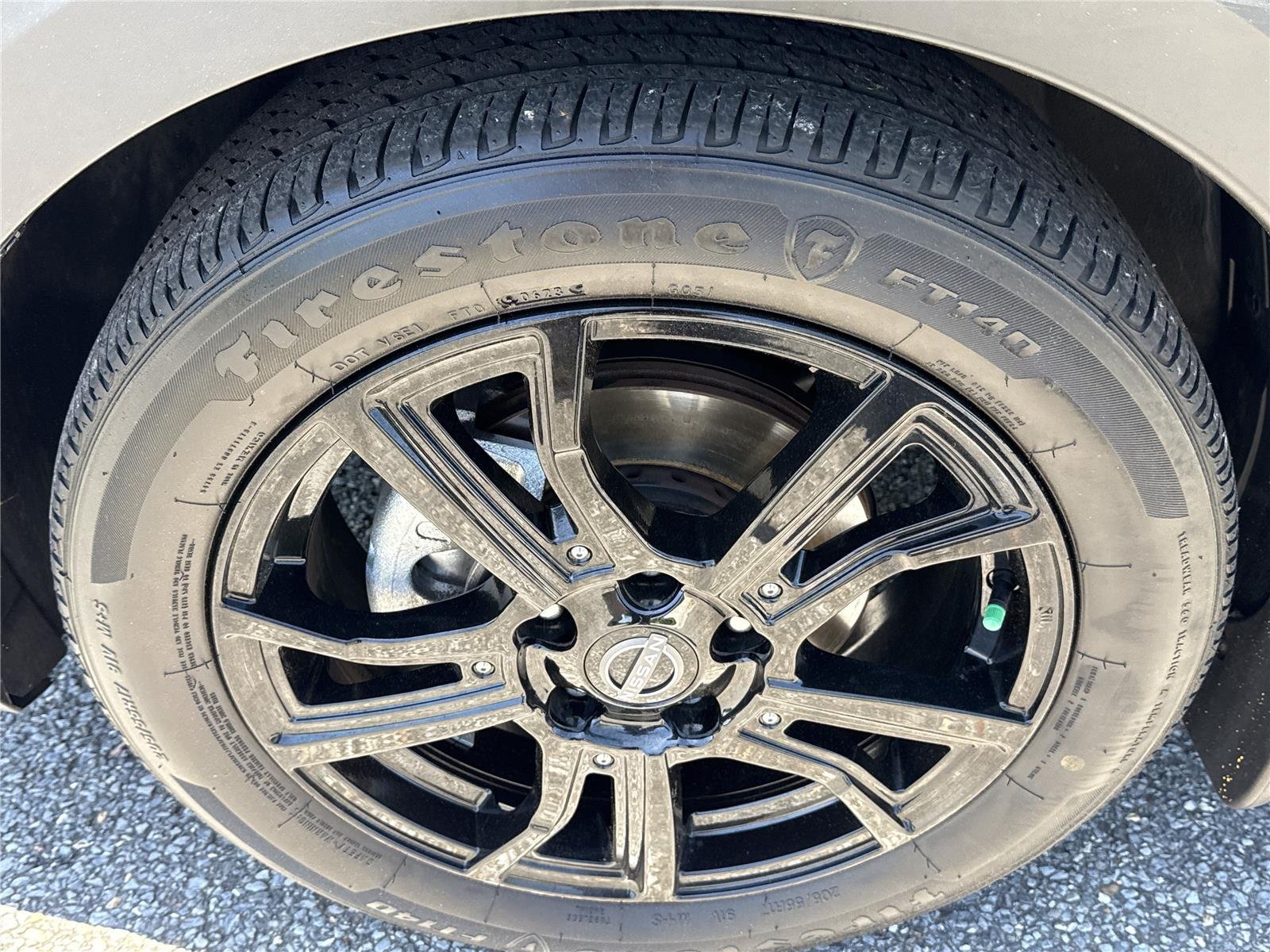 Used 2023 Boulder Gray Pearl Nissan SR image 9