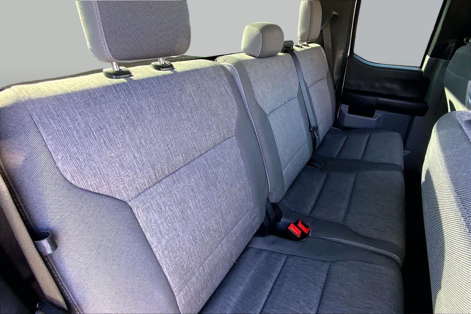Used 2025 White Ford XL image 20