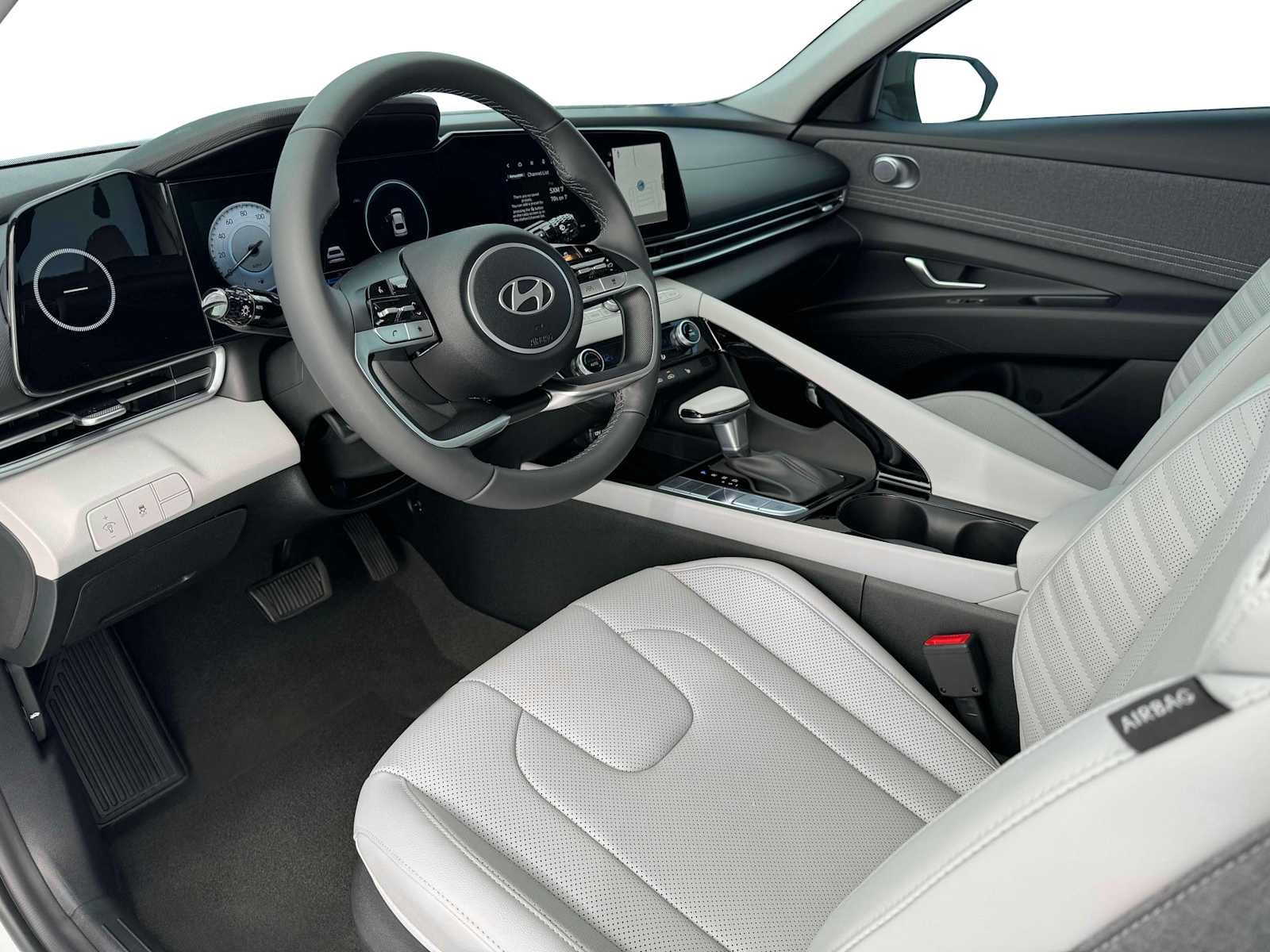 Used 2025 Intense Blue Hyundai Limited image 14