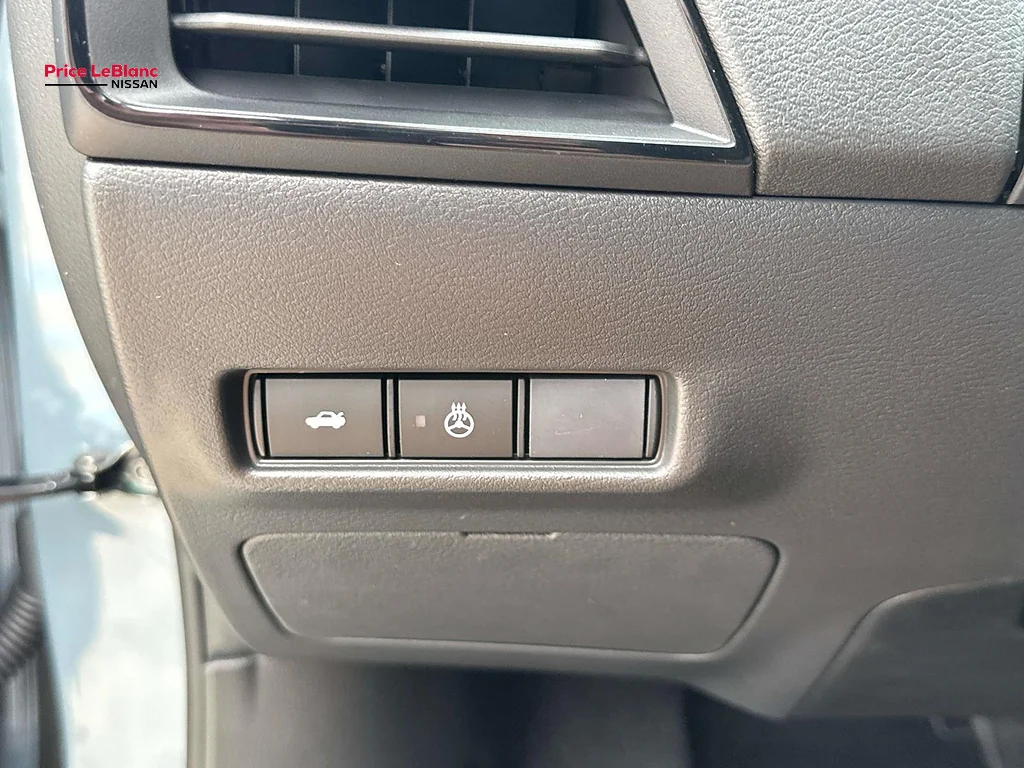 New 2026 Atlantic Gray Metallic/Super Black Nissan SR image 14