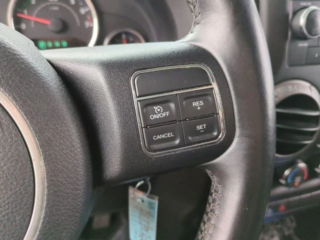 Used 2017 Green Jeep Sport image 20