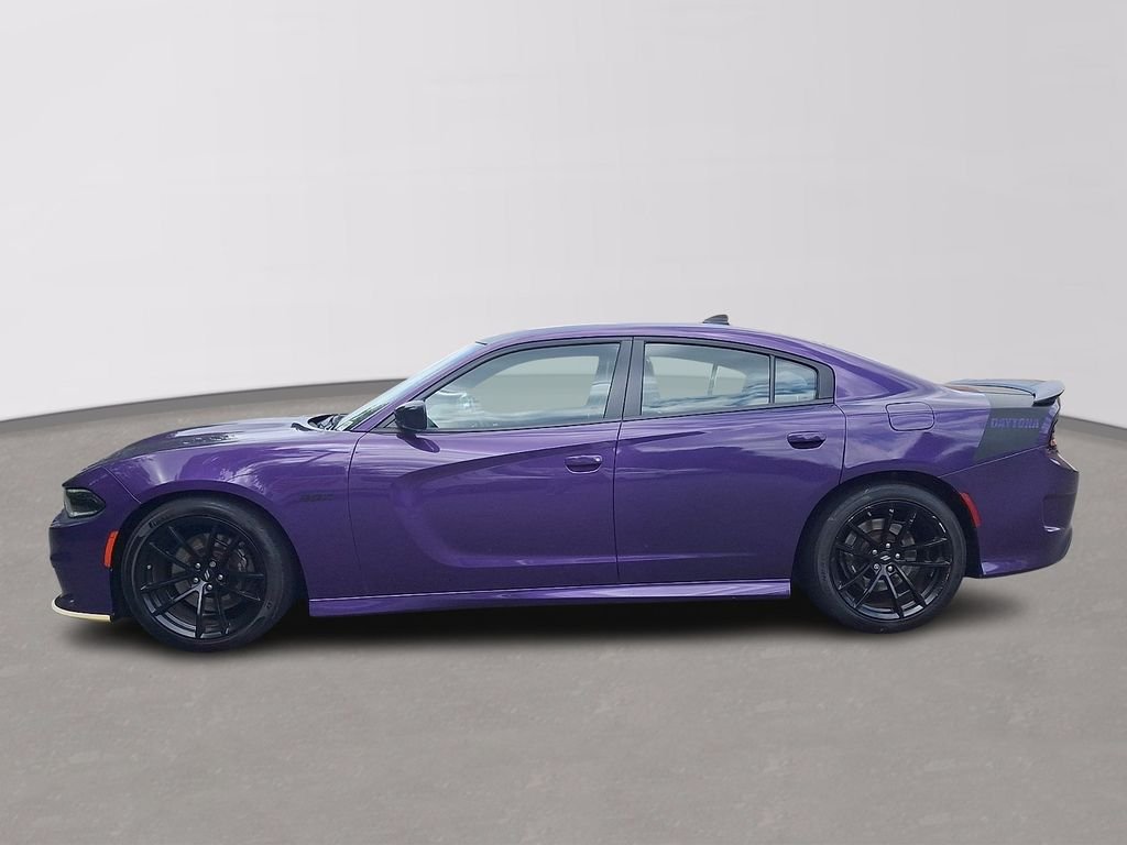 Used 2023 Plum Dodge R/T Scat Pack image 7