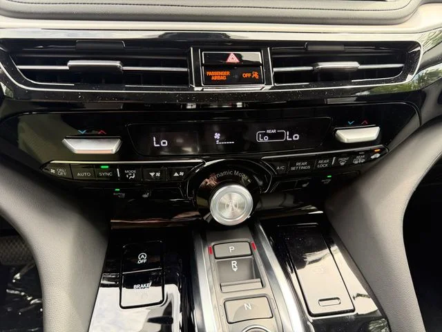 New 2026 Platinum White Pearl Acura Technology Package image 22
