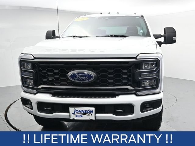 Used 2026 White Ford XL image 2