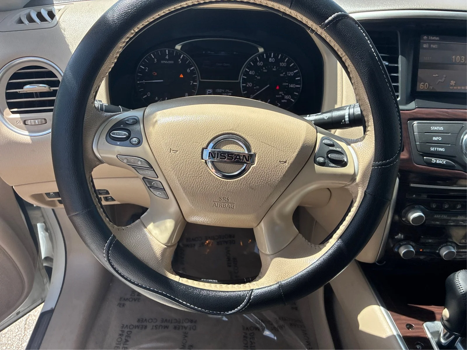 Used 2014 WHITE Nissan SL image 16
