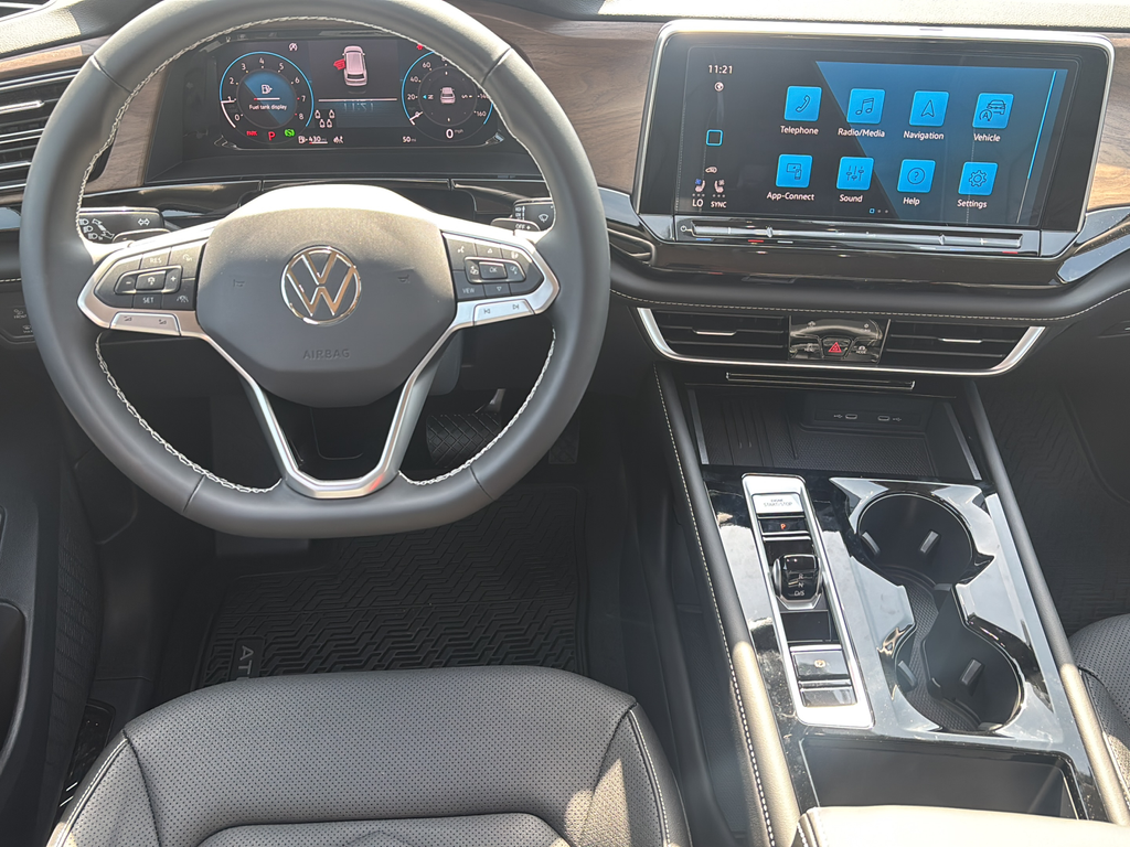 2026 Volkswagen Atlas SE w/Tech - Photo 19