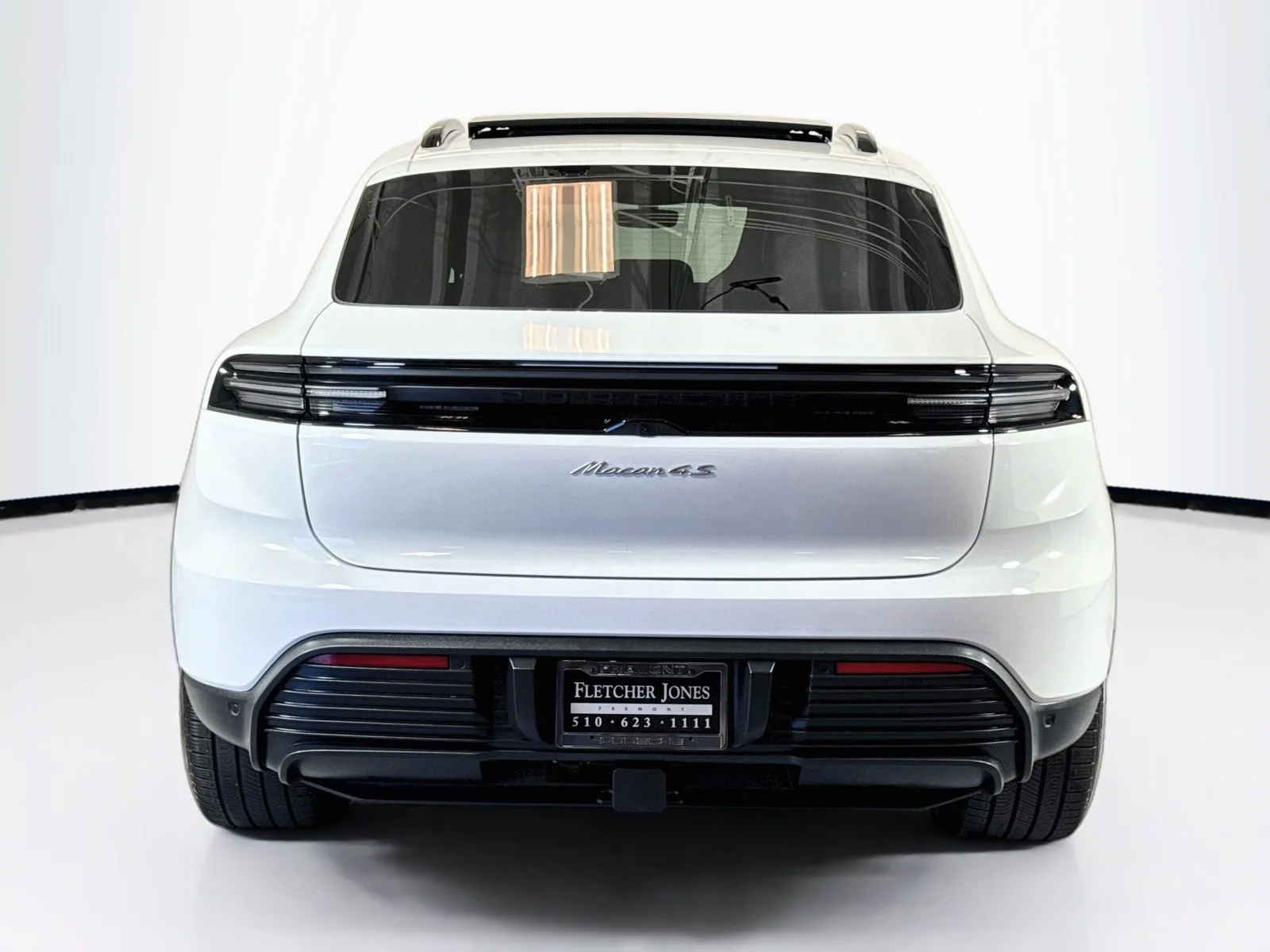 Used 2025 White Porsche Electric 4S image 10